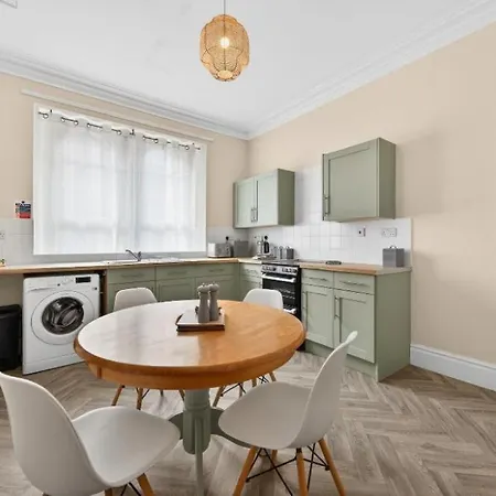 Georgian In Apartment Whitehaven